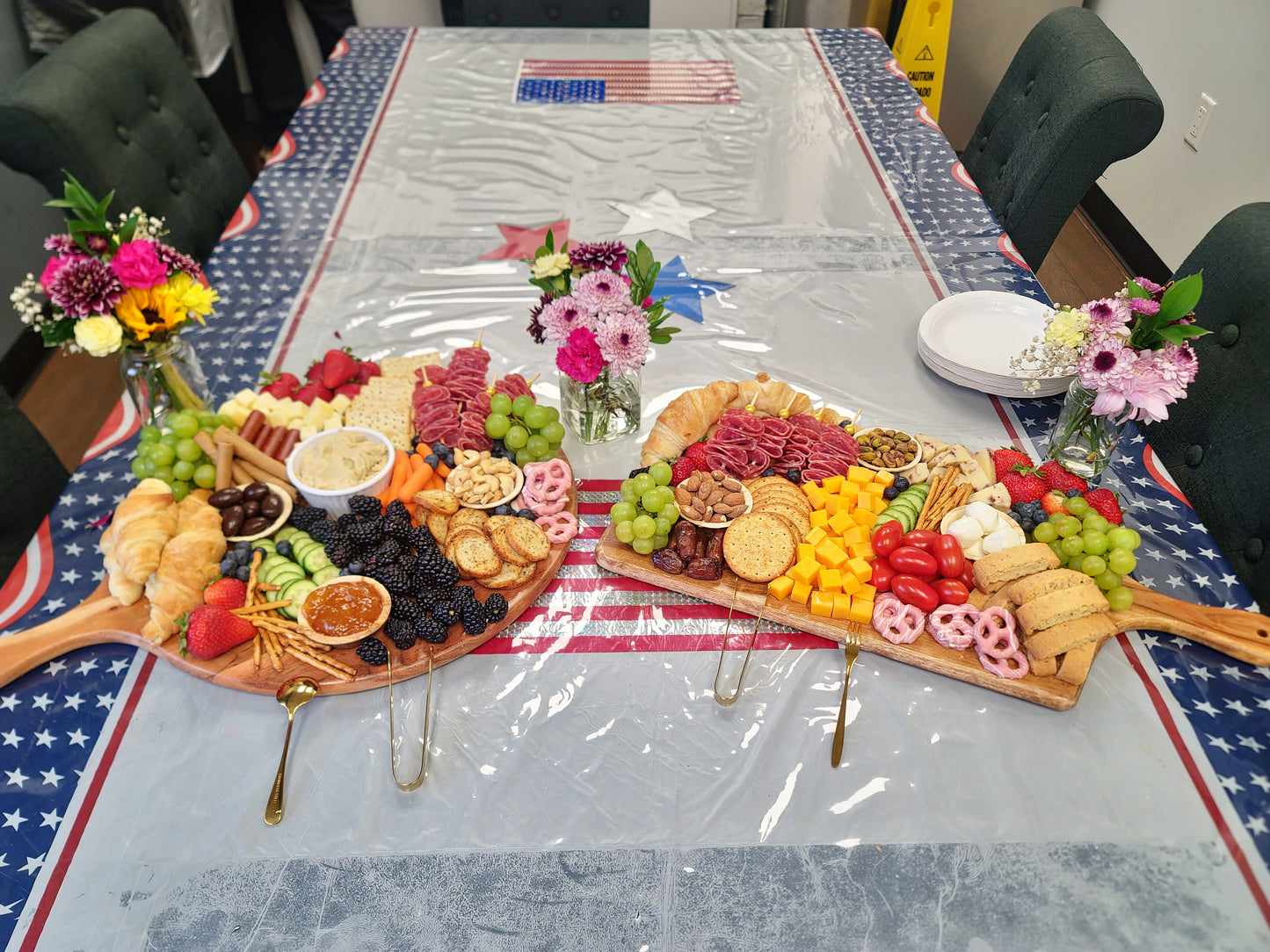 Charcuterie platter (20 people)
